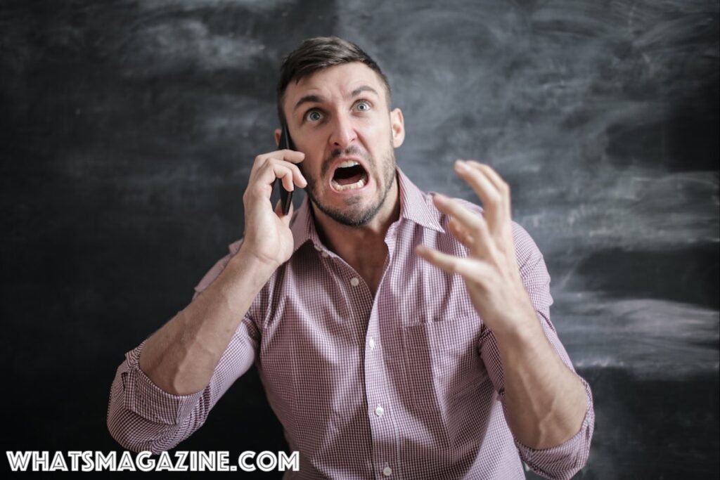 Funny Ways to Answer the Phone:Yelling for No Reason at the start. It is consistently funny to earn somebody feels they have stumbled into an unprepared position to get, thus creating the screech as sensible as feasible.