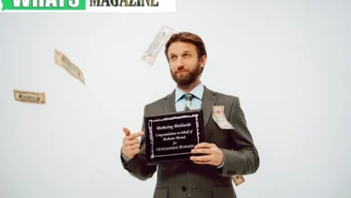 The Difference Between Glass vs Wooden Award Plaque